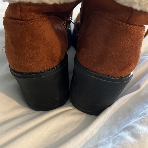 Brown suede hiking boot 9 - Picture 6 of 6